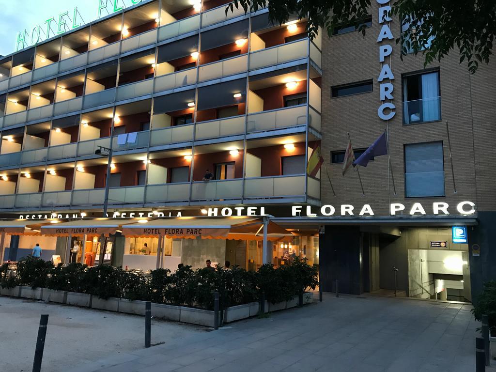 Hotel Flora Parc Castelldefels Eksteriør billede